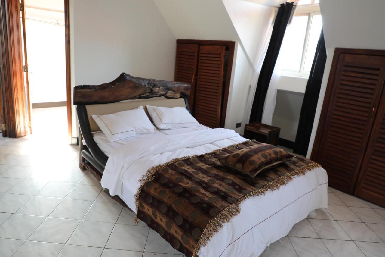 Stallion Place - Bed And Breakfast Kampala Exteriör bild